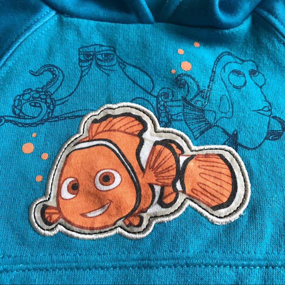 Disney/Pixar Finding Dory Sweatshirt Hoodie - Picture 3 of 7